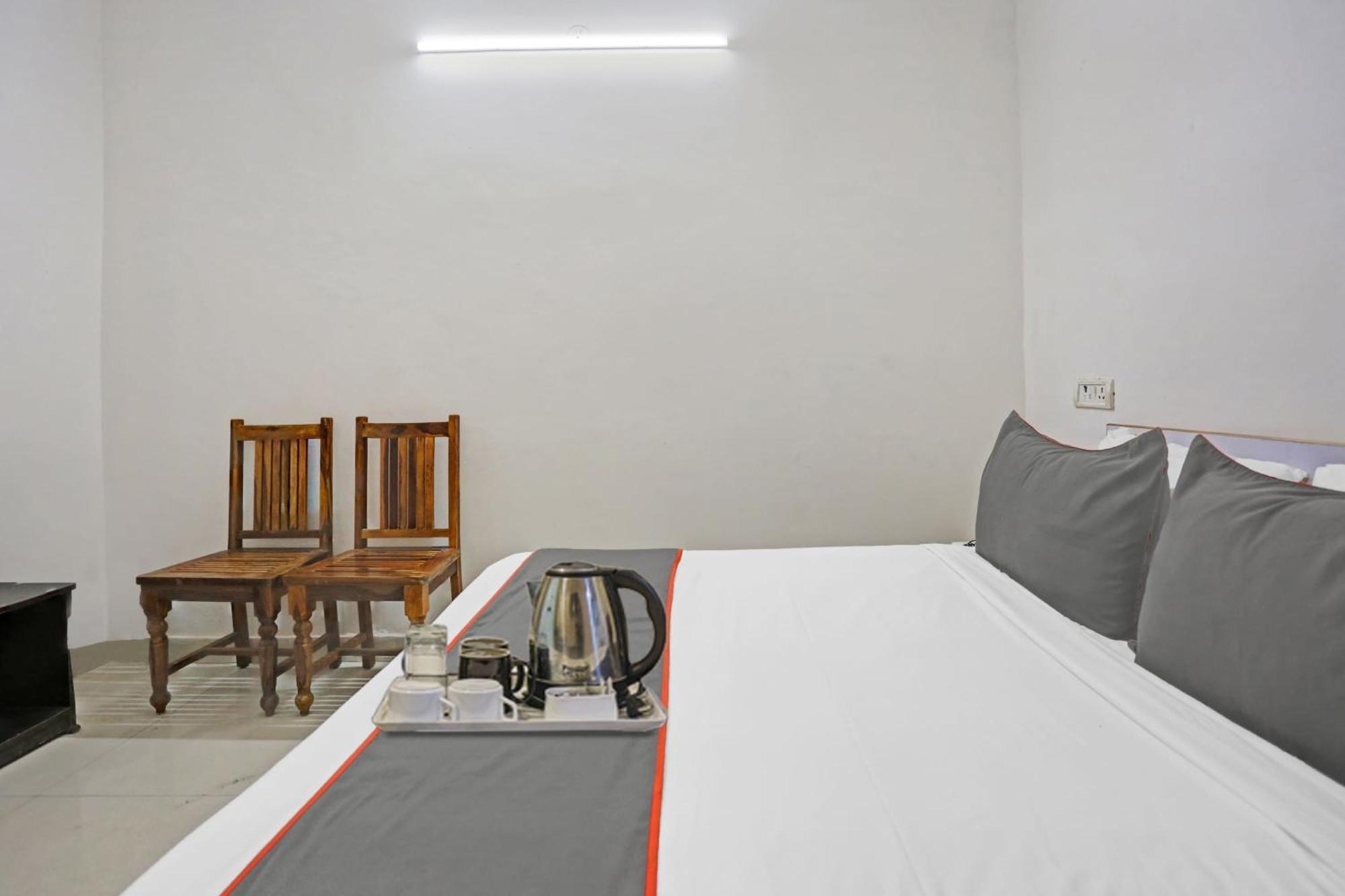 Hotel O Imperial Residency Near Dashrath Puri Metro Station New Delhi Exterior photo